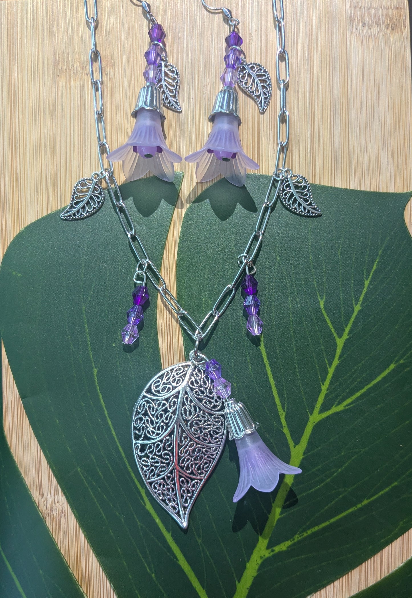 Chain necklace and earring set