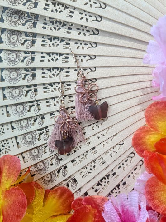 Eaerring with pendant and tassel