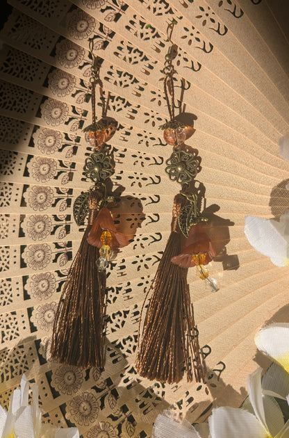 Earring with tassel, flower and beads
