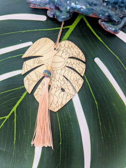 19 colors - Wooden air freshner with tassel and beads