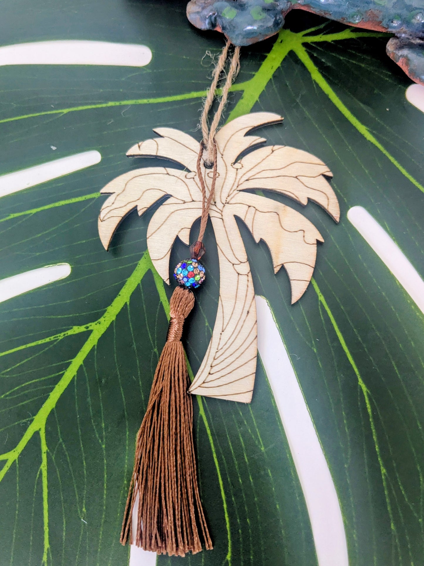 19 colors - Wooden air freshener with tassel and beads