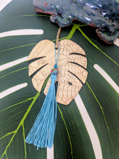 19 colors - Wooden air freshner with tassel and beads