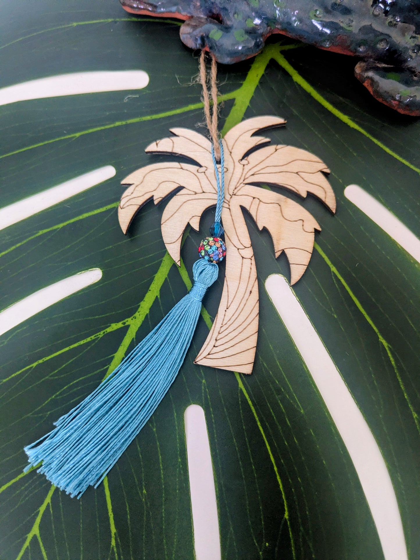 19 colors - Wooden air freshener with tassel and beads